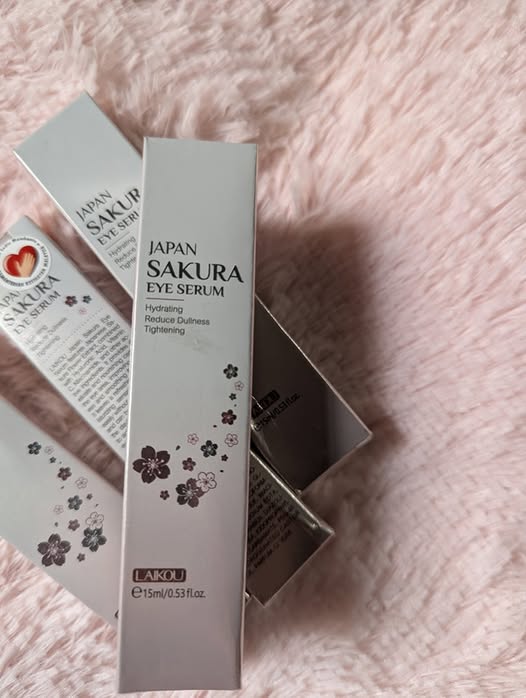 Japan Sakura Eye Serum 15ML