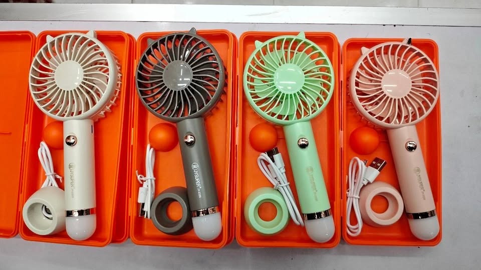 JYSUPER  2320 Rechargeable Mini Hand Fan & Light