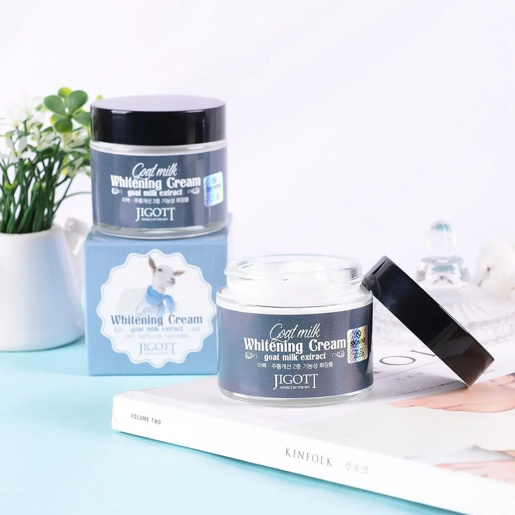 Jigott Goat Milk Brightening Cream 70ml - 4