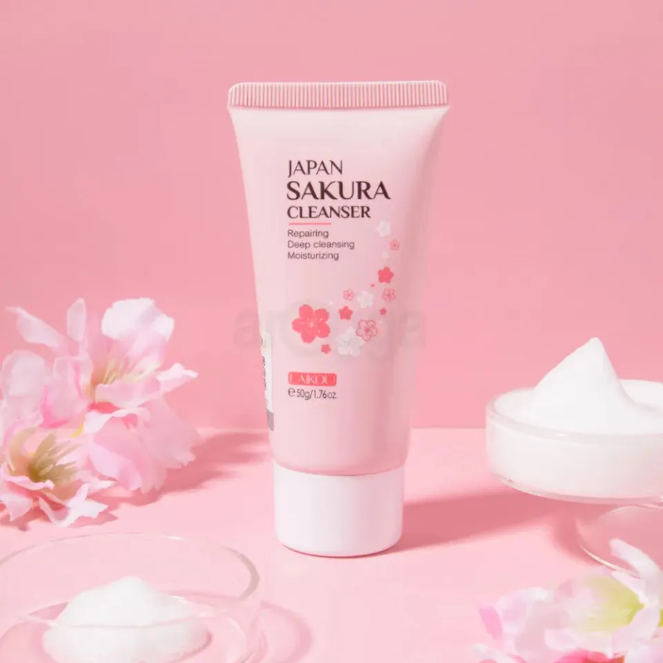 LAIKOU Japan Sakura Cleanser Whitening Face Wash 100ml - 3